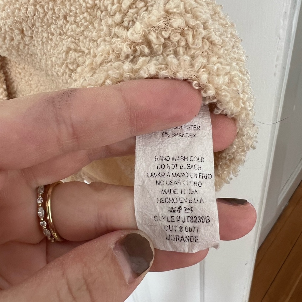 Oversized Teddy Jacket - Picture 3 of 3